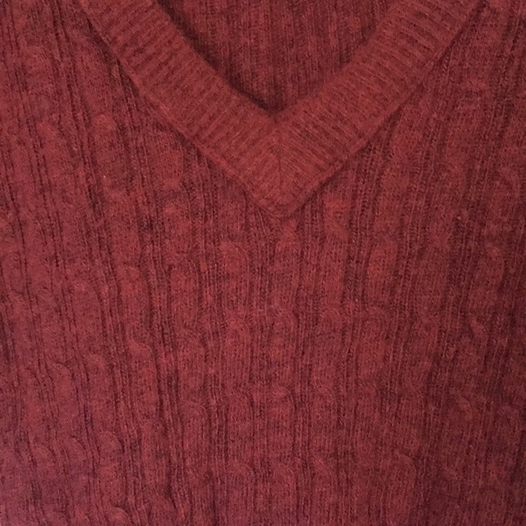 Hollister v-neck sweater - Picture 4 of 5